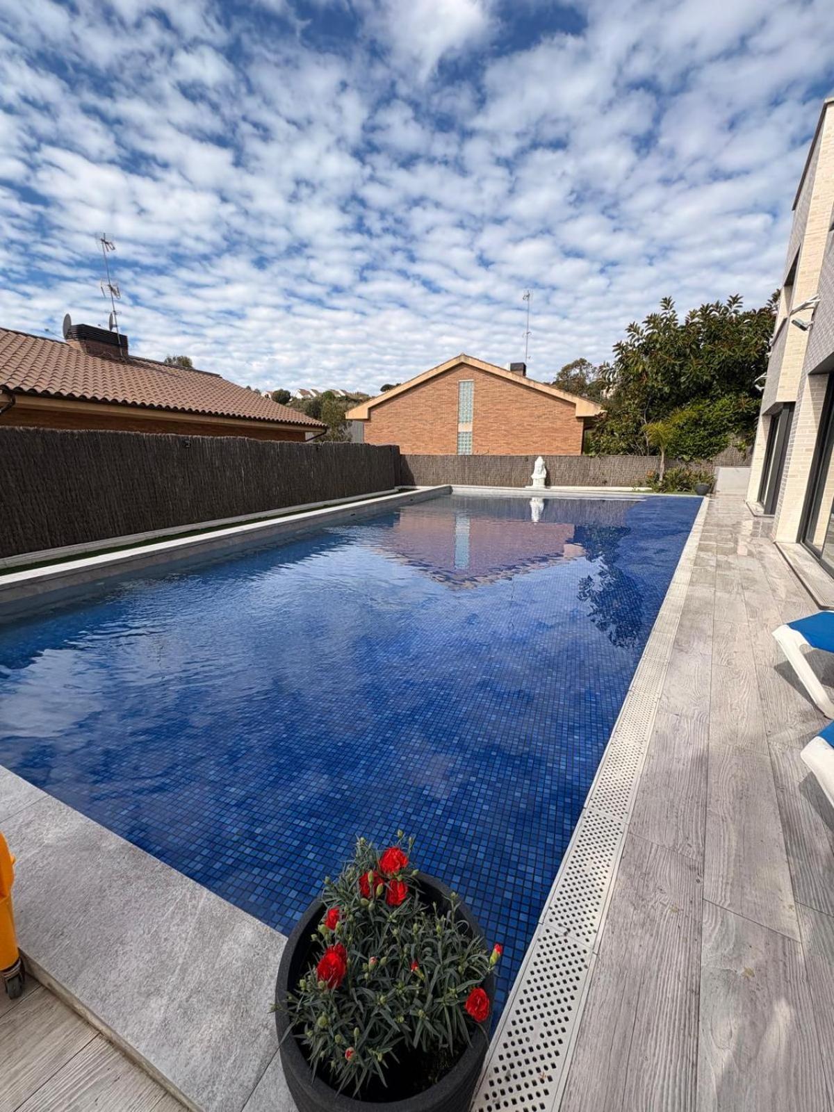 Apartamentos Rosa De Abril Teia Εξωτερικό φωτογραφία